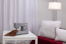 Load image into Gallery viewer, 2025 Macchina per cucire Heavy Duty 4423 -