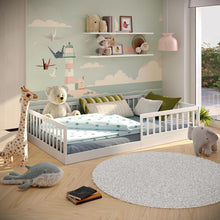 Load image into Gallery viewer, CADANI Timi 2en1 Lit au Sol 120x200 cm Lit Enfant Montessori avec Barrière de Sécurité et Sommier à Lattes, Bois Massif Pin, Blanc, 3 Variantes de Construction, Transformable